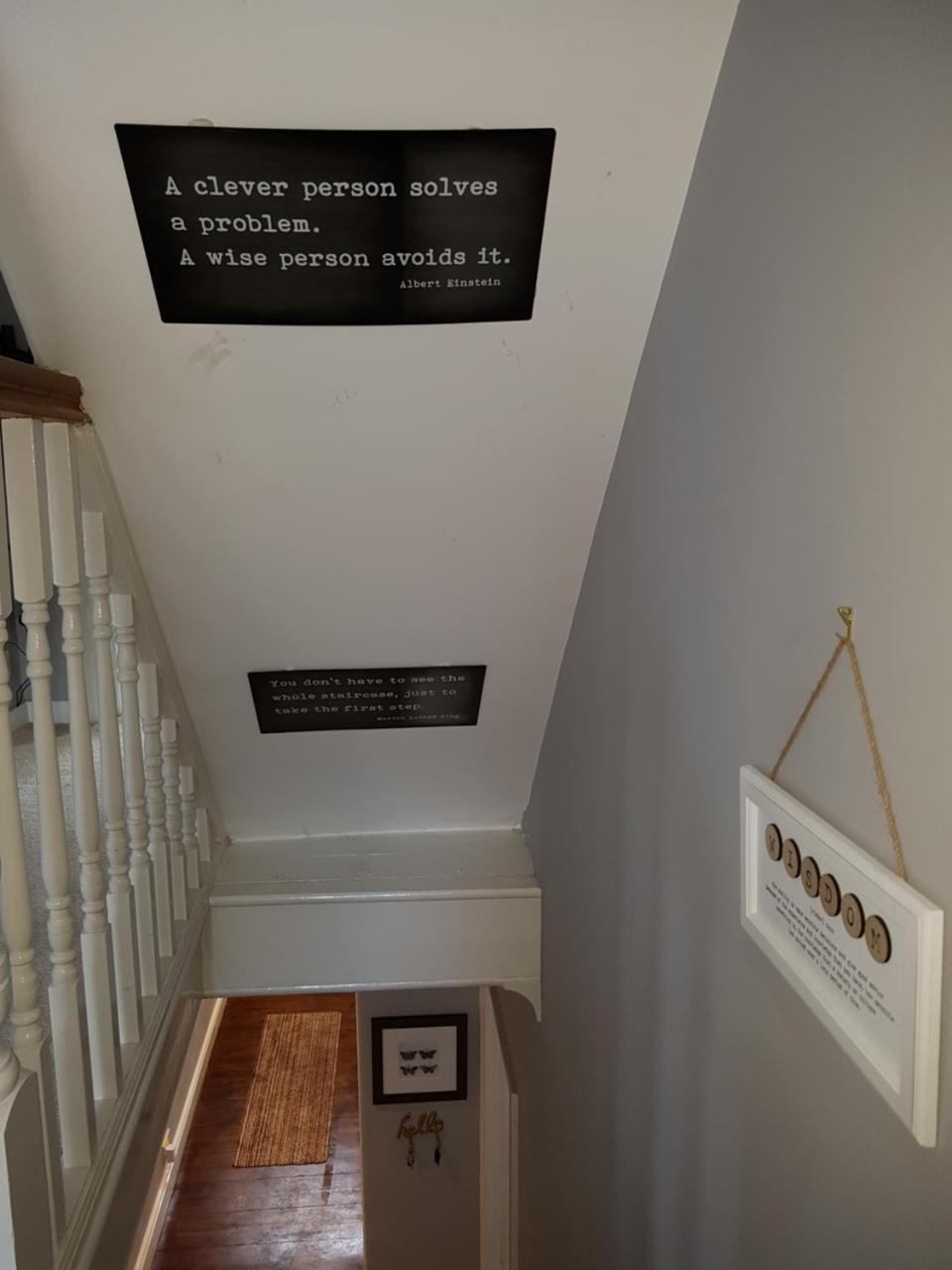 شقة Slough Centre Townhouse With Driveway Parking For Up To Two Cars المظهر الخارجي الصورة